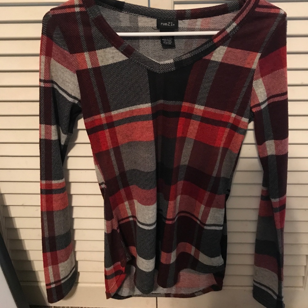 Long sleeved shirt
